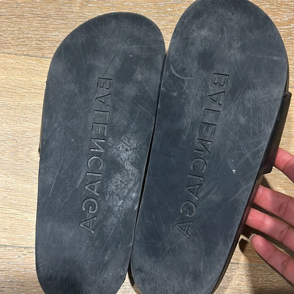 Balenciaga slides - Picture 2 of 4